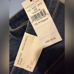 NWT American Eagle Super High-Rise Jeggings